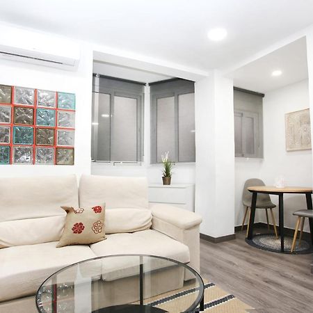 Apartamento En Calle Mendoza - Zona Huelin & 300 Mts De La Playa Apartment Malaga Exterior photo