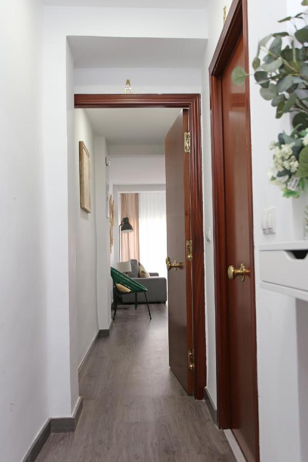 Apartamento En Calle Mendoza - Zona Huelin & 300 Mts De La Playa Apartment Malaga Exterior photo