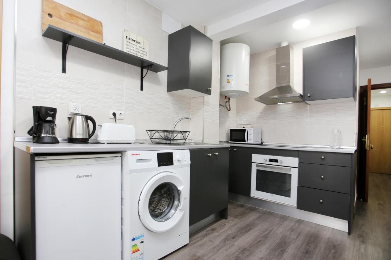 Apartamento En Calle Mendoza - Zona Huelin & 300 Mts De La Playa Apartment Malaga Exterior photo