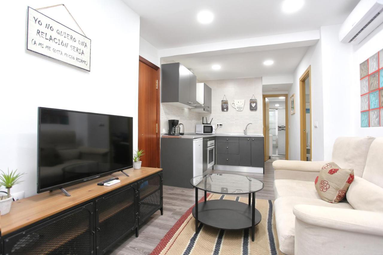 Apartamento En Calle Mendoza - Zona Huelin & 300 Mts De La Playa Apartment Malaga Exterior photo
