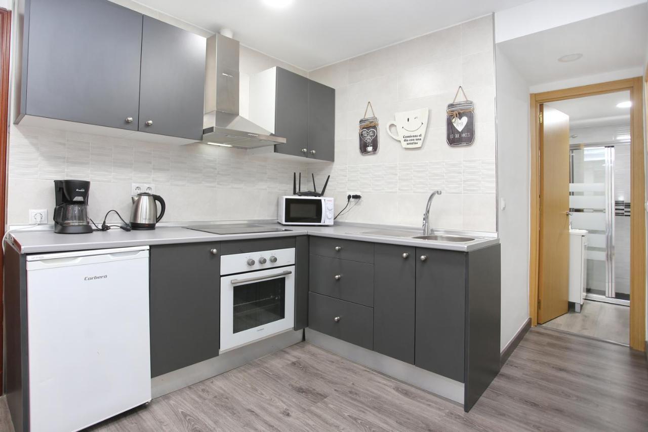 Apartamento En Calle Mendoza - Zona Huelin & 300 Mts De La Playa Apartment Malaga Exterior photo