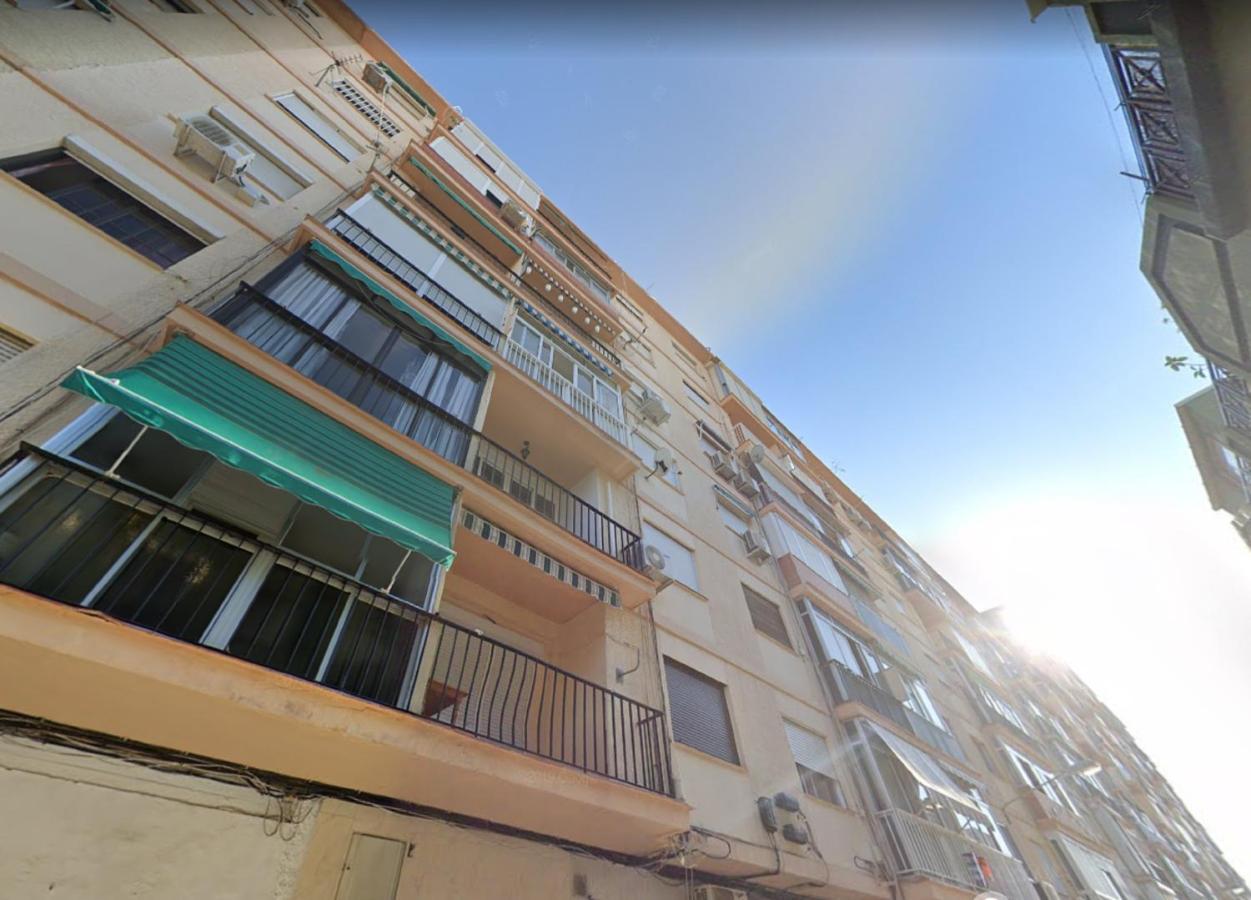Apartamento En Calle Mendoza - Zona Huelin & 300 Mts De La Playa Apartment Malaga Exterior photo